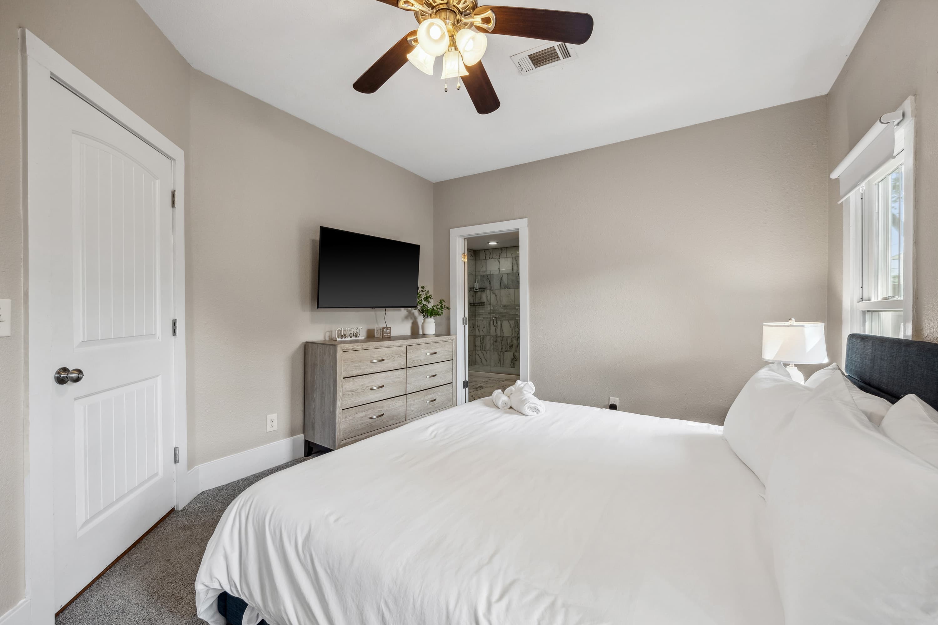 Photo of The McKinney HideAway Bungalow - 251A1619